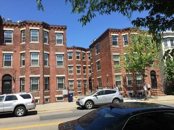 2975 Washington St. - Photo 1