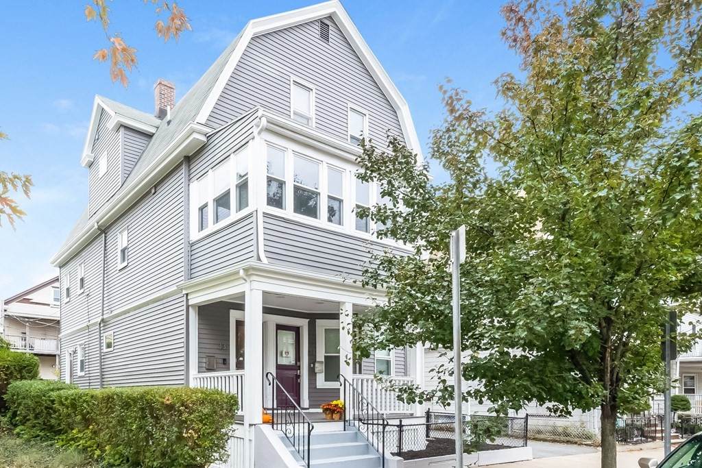 33 Wisconsin Ave - Photo 1