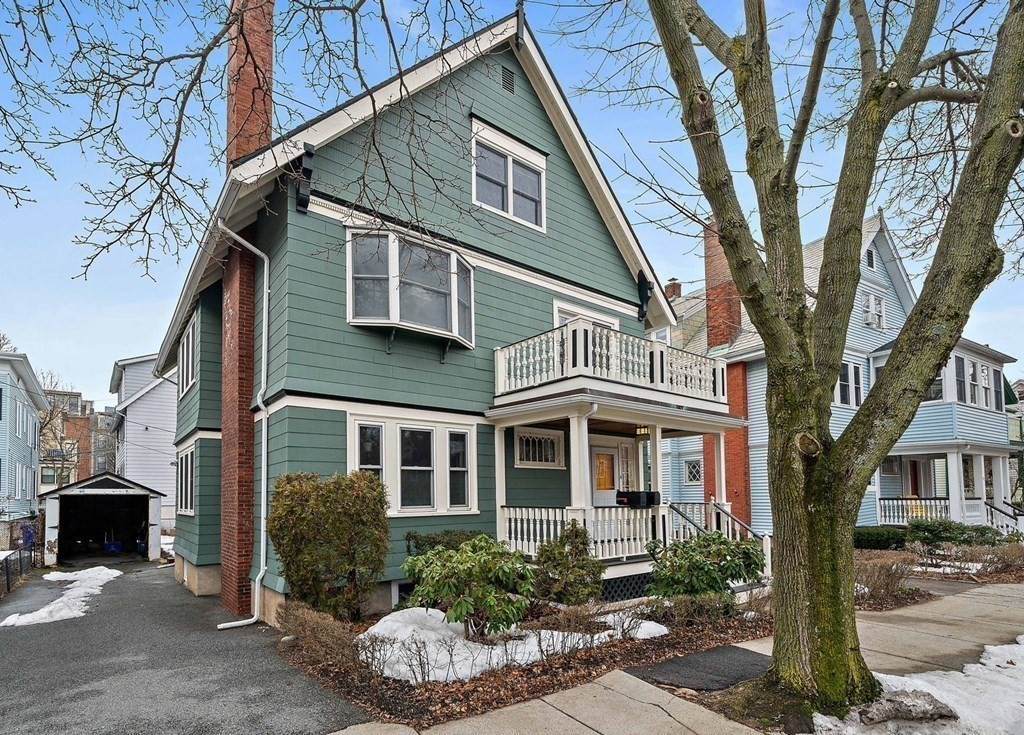 47 Bowker Street - Photo 1