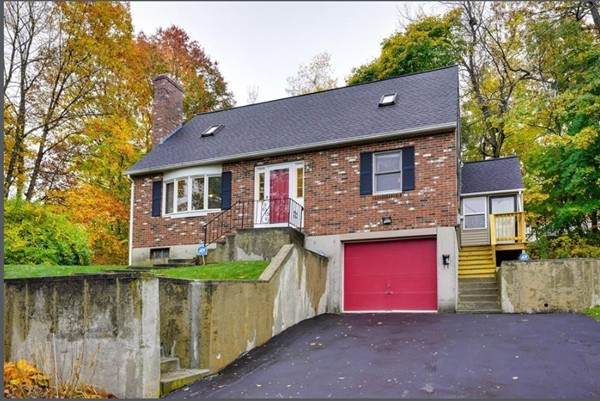 7 Vivian St - Photo 1