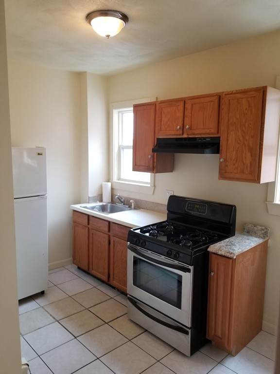 5 Lexington St - Photo 1