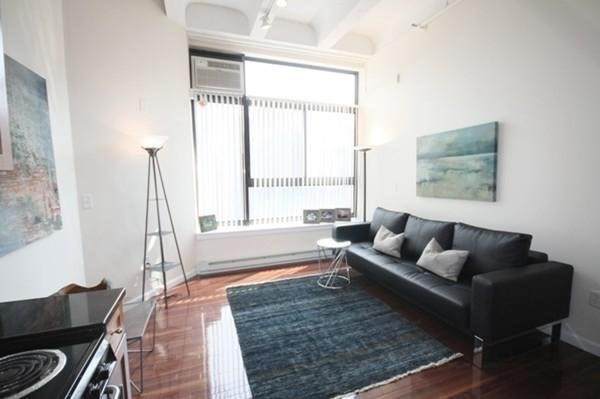 12 Stoneholm St - Photo 1