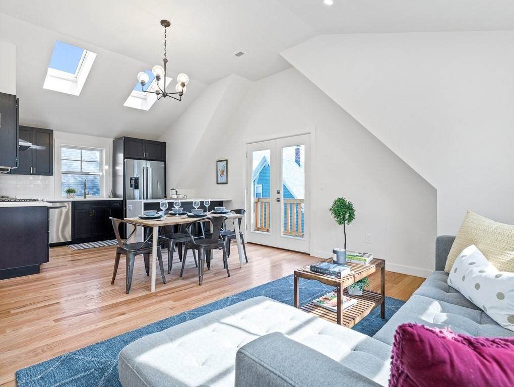 93 Josephine Ave - Photo 1