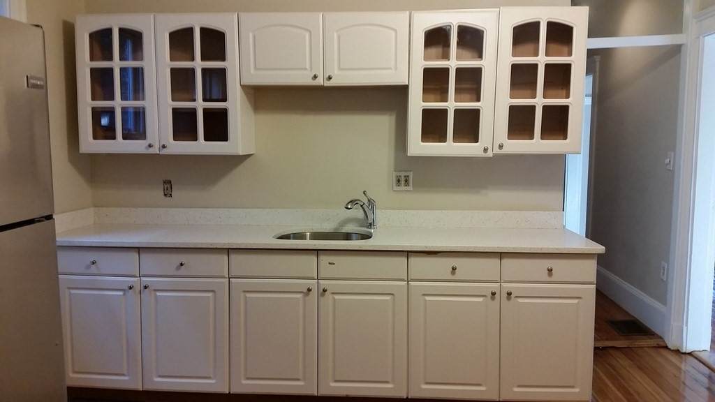 8 Olmstead St - Photo 1