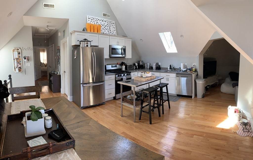 195 East Cottage - Photo 1