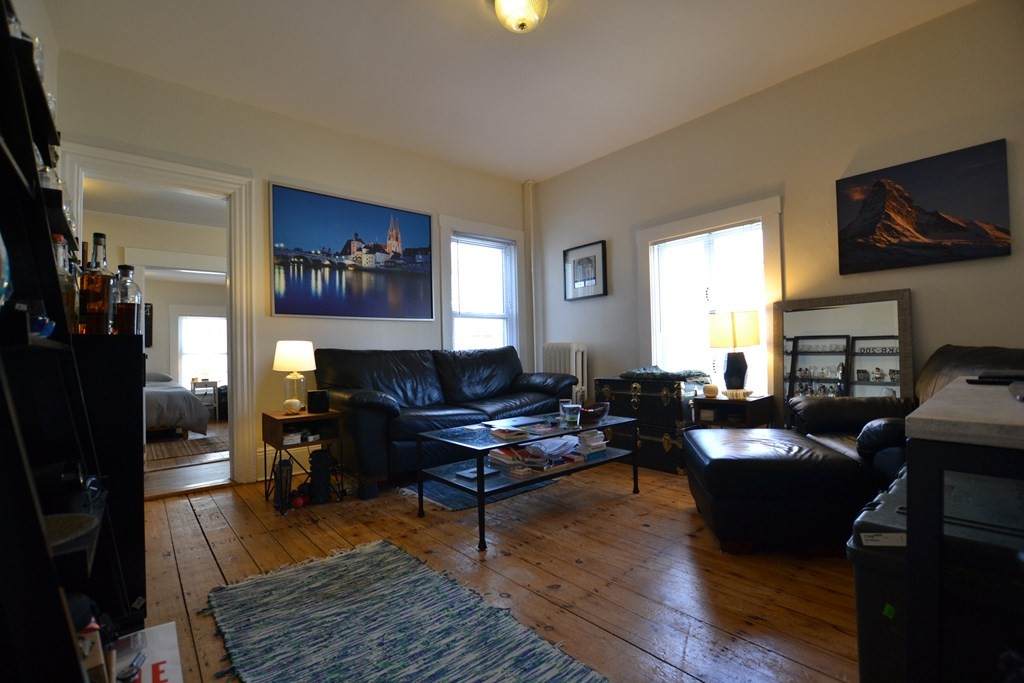 25 Inman St - Photo 1