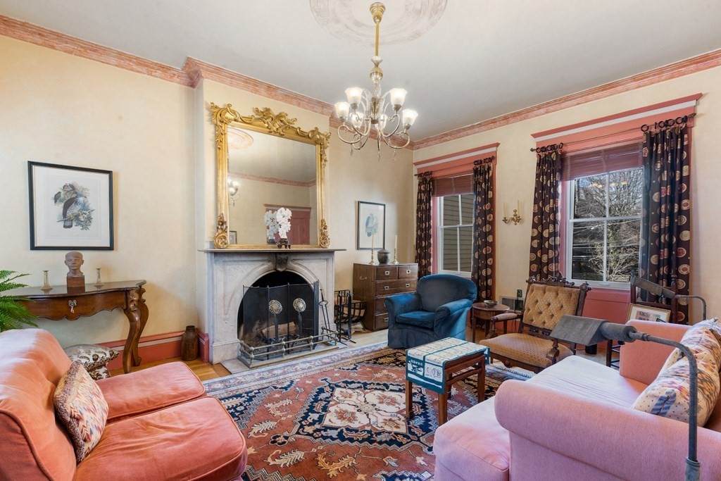 6 Bond Street - Photo 1
