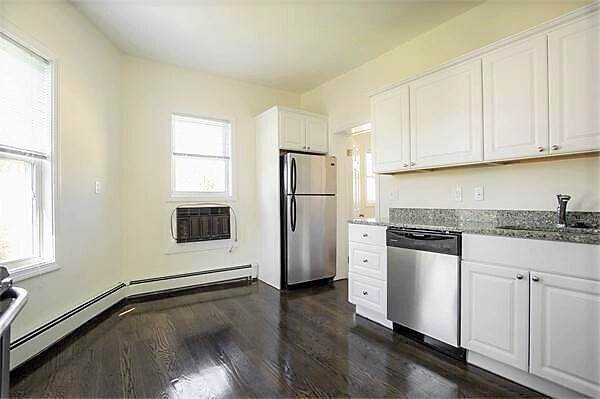 13 Seckel St - Photo 1