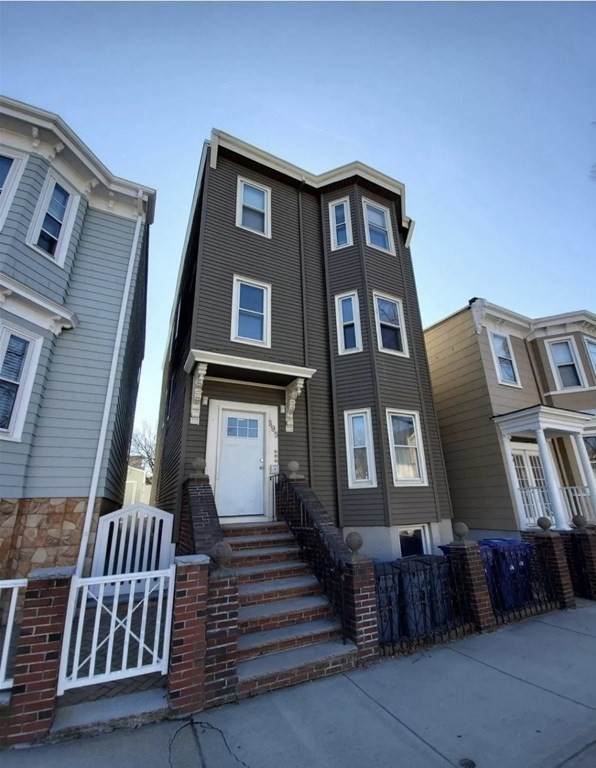 595 Bennington - Photo 1