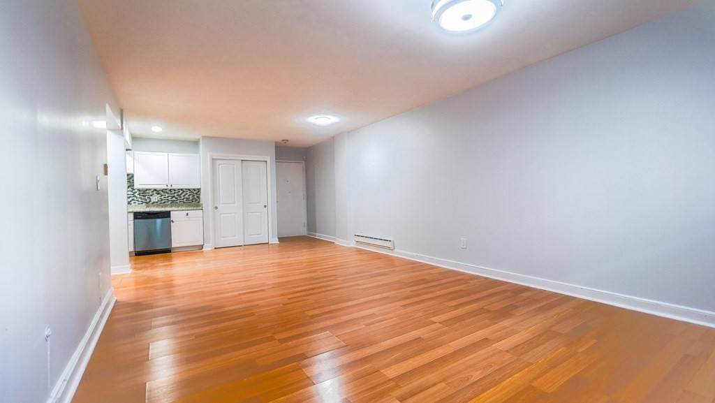 18 Pond Street - Photo 1