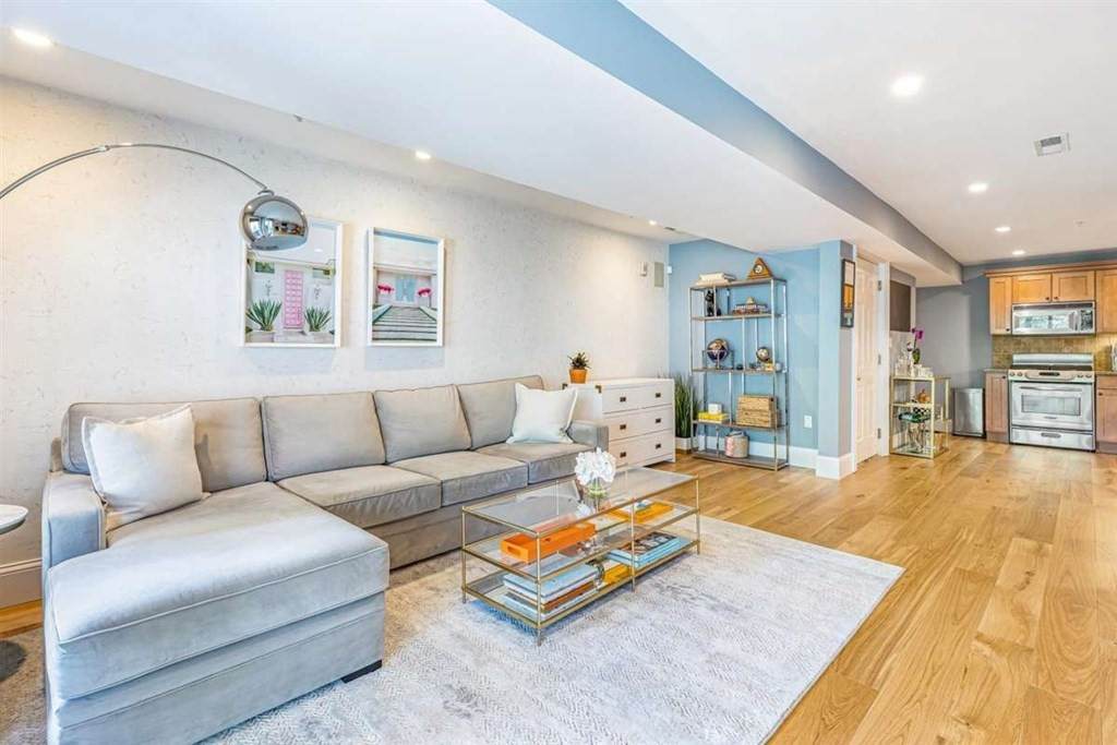 98 G Street - Photo 1