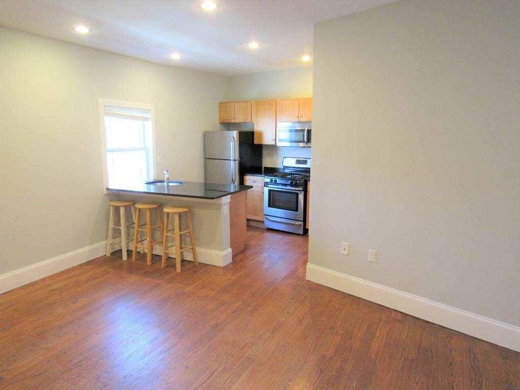 344 Centre St - Photo 1