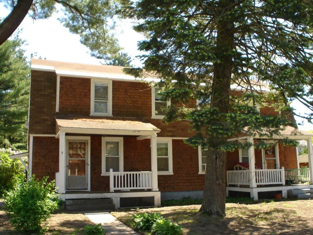 16 Rodman Ave - Photo 1