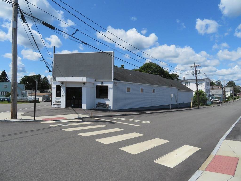 63 Wyman Street - Photo 1