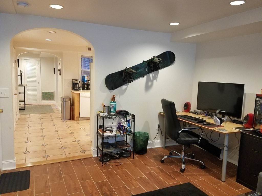 11 Stillman - Photo 1