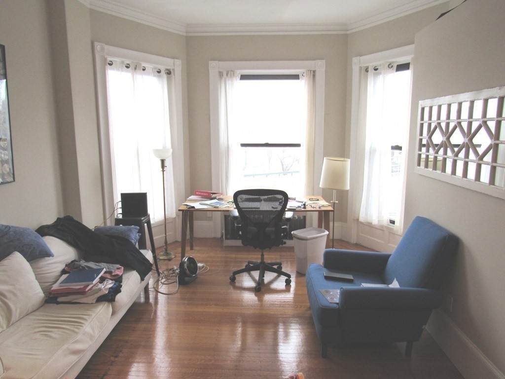 39 Bay State Rd - Photo 1