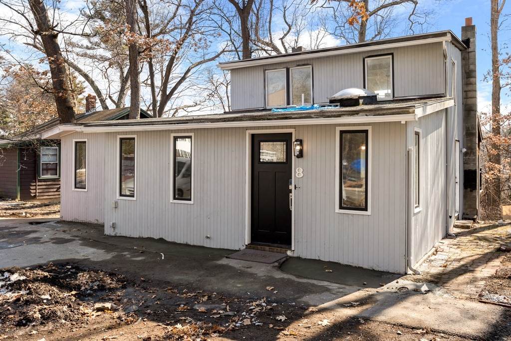 8 Pine Grove Rd. - Photo 1