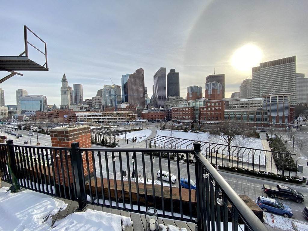 52 Salem St - Photo 1
