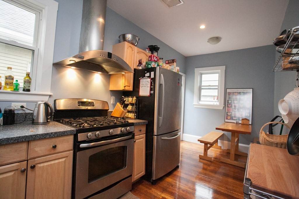98 Elm St - Photo 1