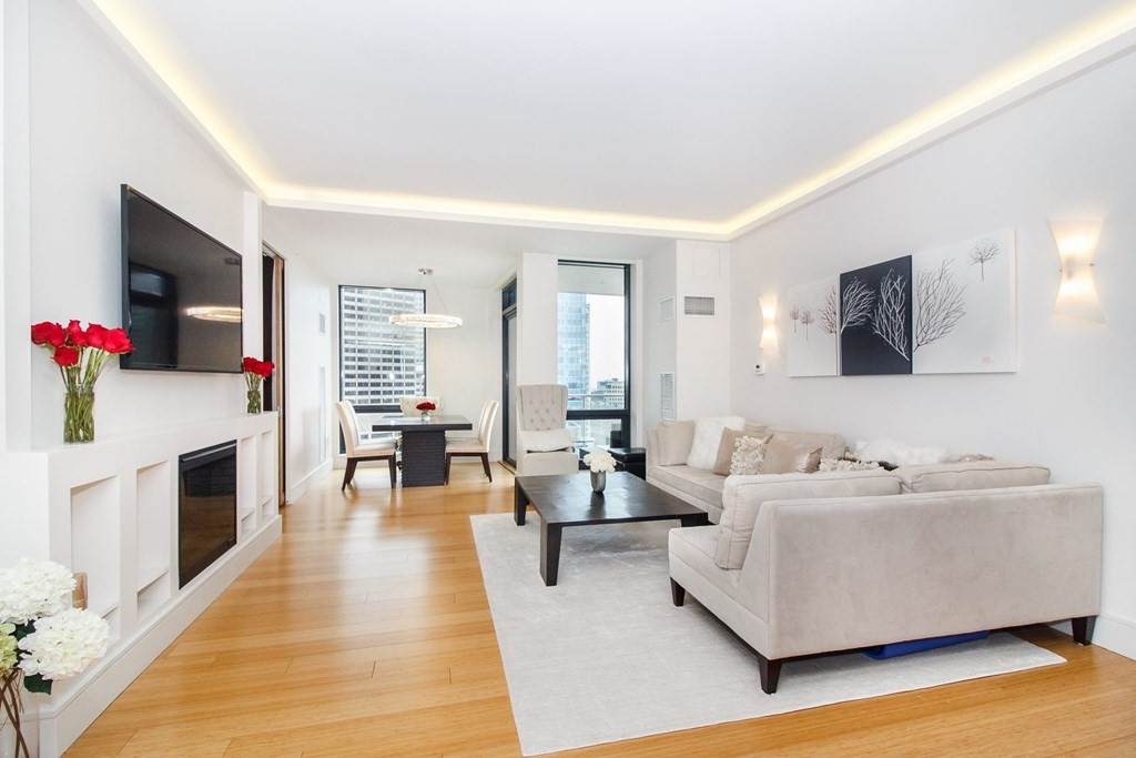 45 Province St - Photo 1