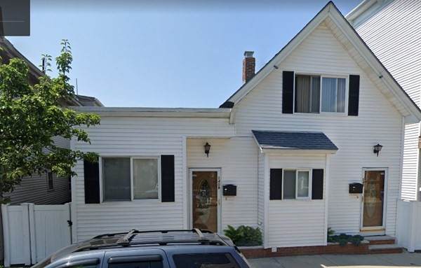140 Pearl St - Photo 1