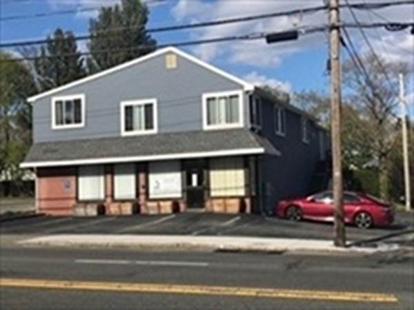 1137 N. Main - Photo 1