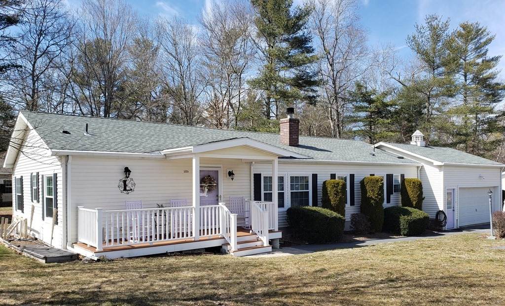 5004 Island Drive - Photo 1