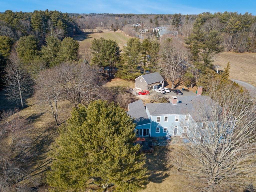 519 Bay Rd - Photo 1
