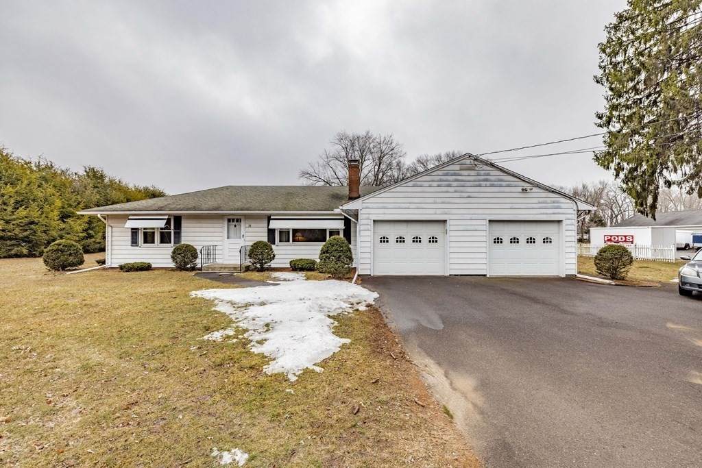 26 Broad Brook Road - Photo 1