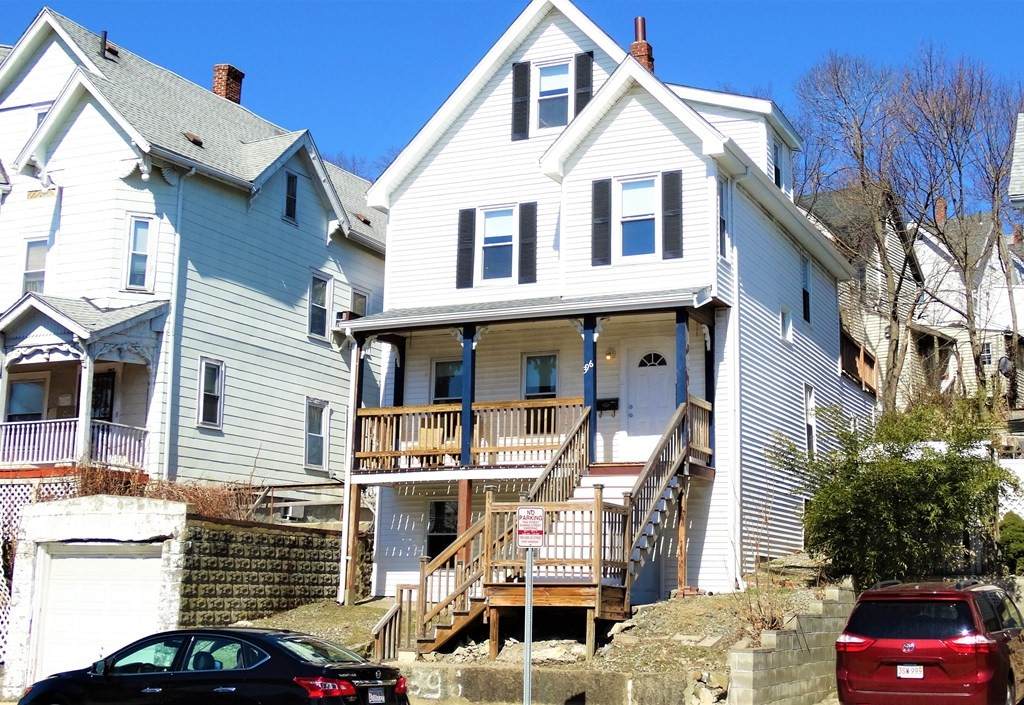 396 Salem St - Photo 1