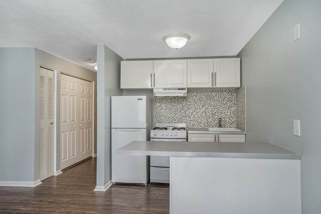 10 Kenmar Dr - Photo 1