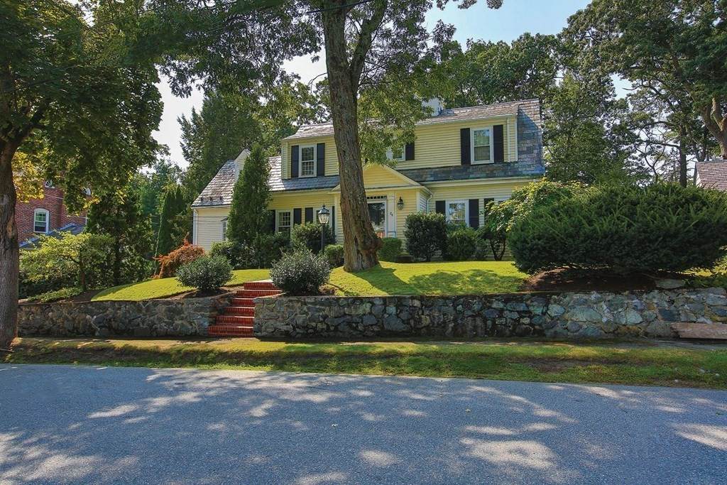 24 Arlington Rd - Photo 1