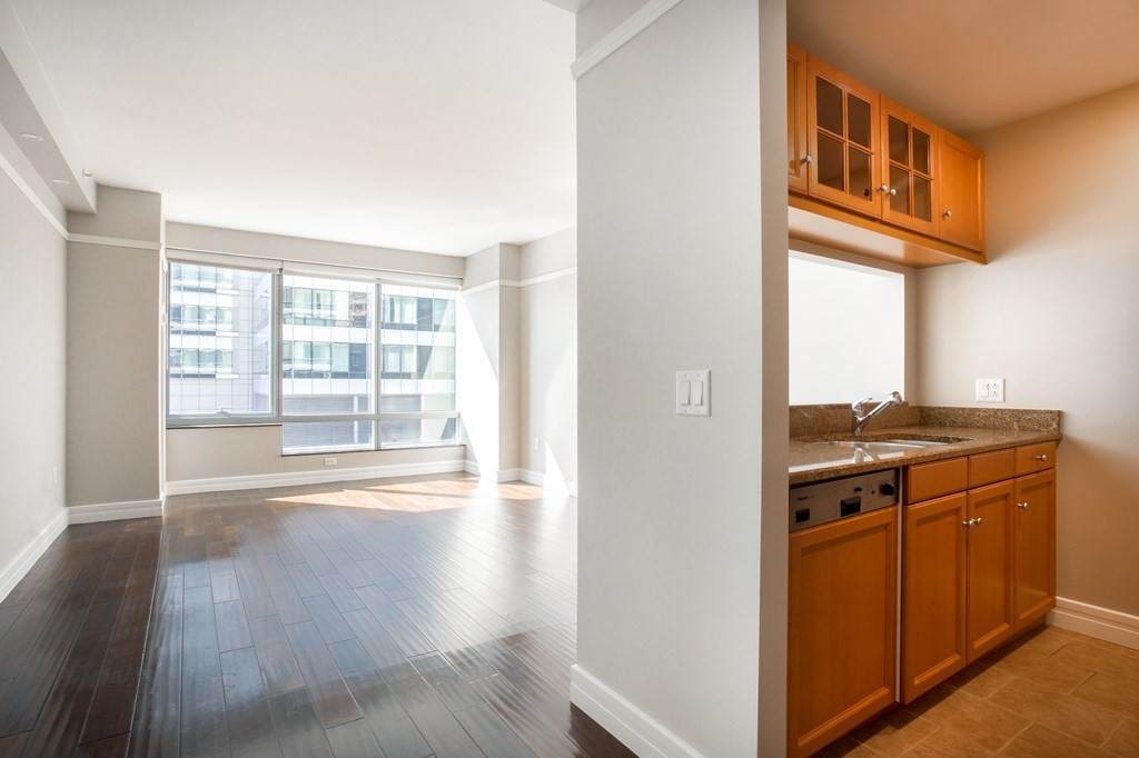 1 Avery St - Photo 1