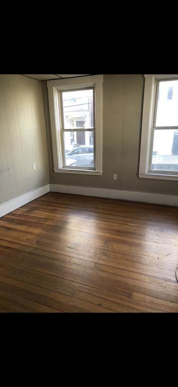 217 West 9Th - Photo 1