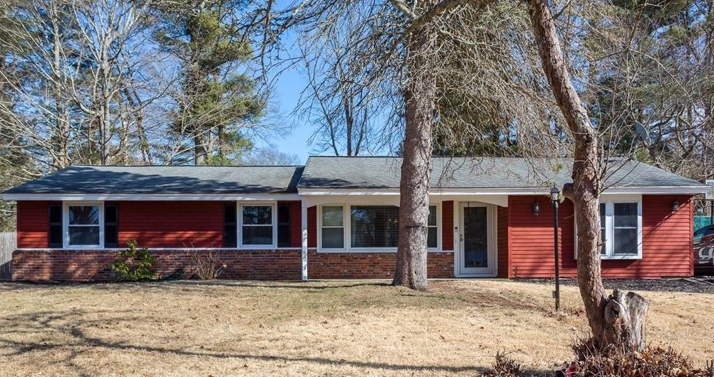 90 Francine Rd - Photo 1