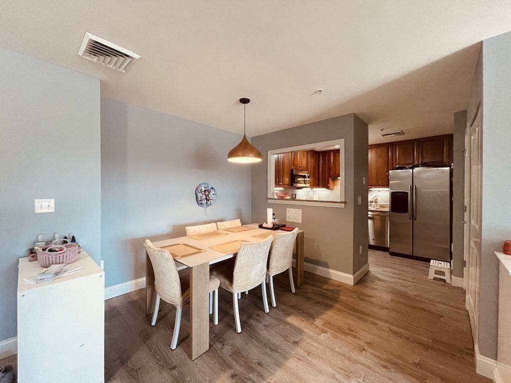 318 Rindge Ave., - Photo 1