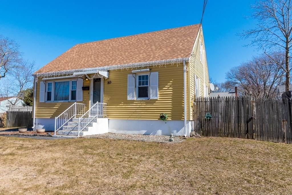 10 Arnold St - Photo 1