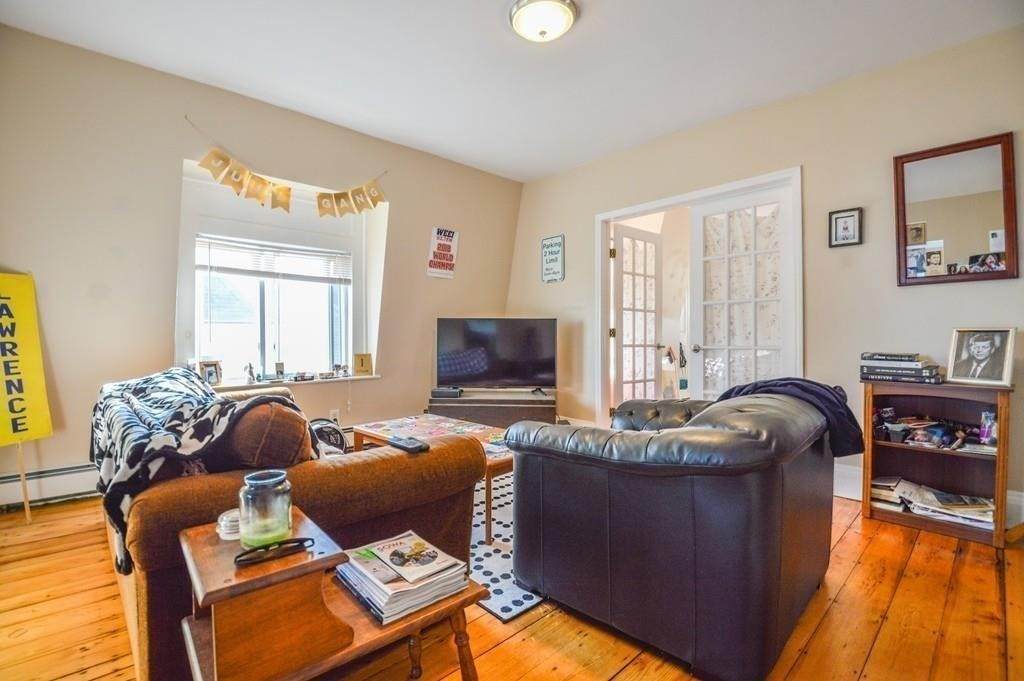 171 Trenton - Photo 1