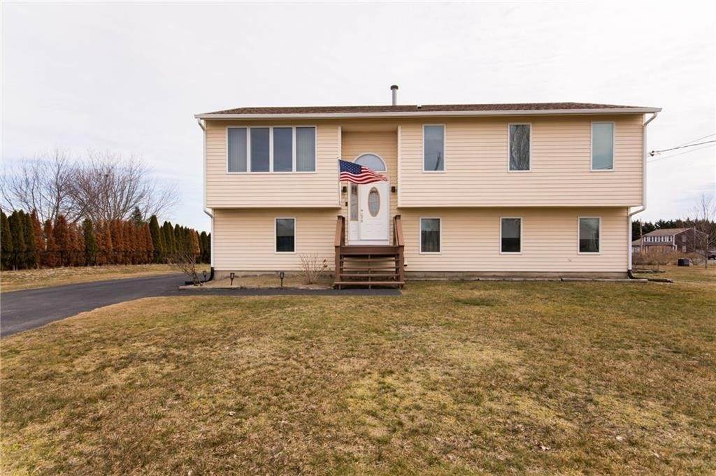 28 Dawn Marie Drive - Photo 1