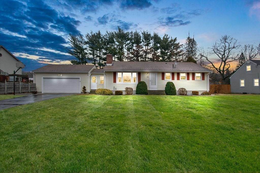 25 Wells Ave - Photo 1