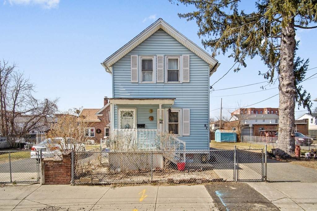 87 N East St - Photo 1