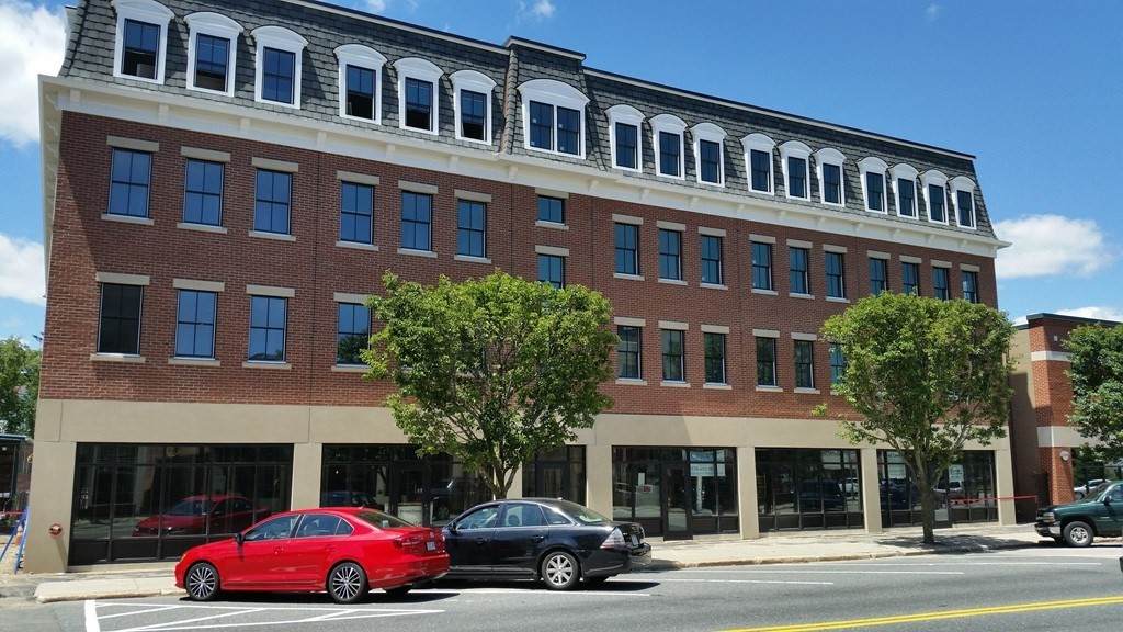 25 West Main Street - Photo 1