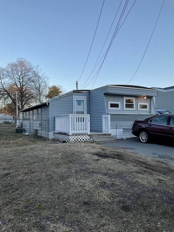114 Leicester Street - Photo 1