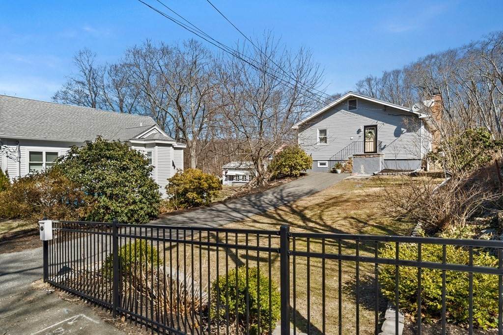 14 Nichols Street - Photo 1