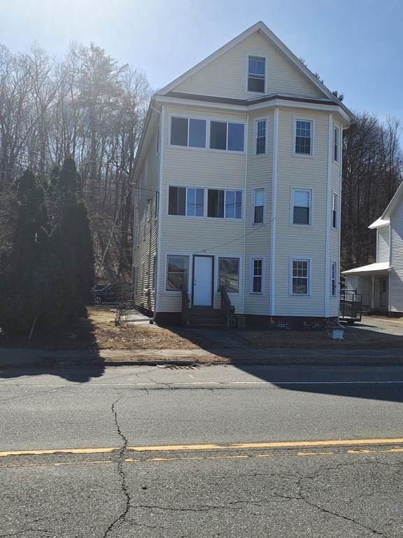 729 Main St - Photo 1