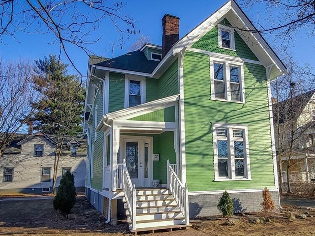 67 Saint James Ave - Photo 1