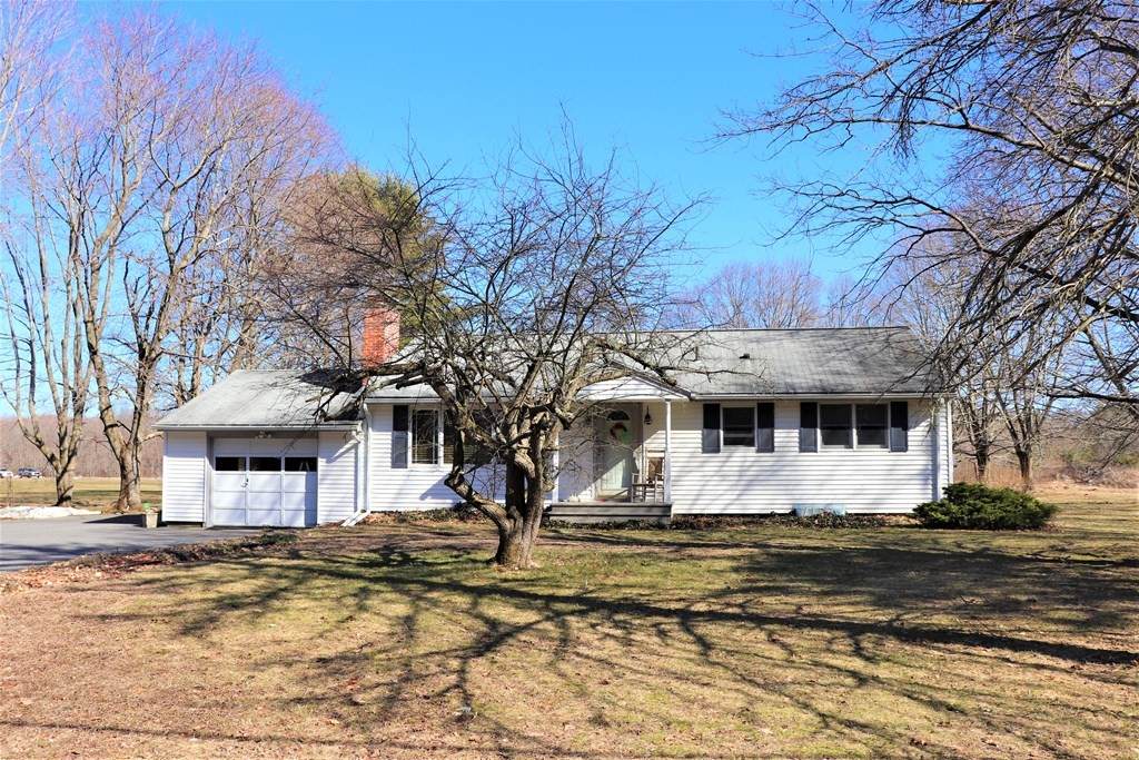 54 South St - Photo 1