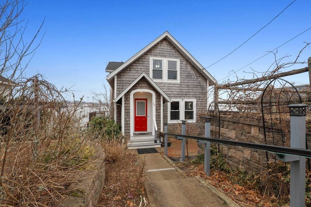 28 Aspinwall Ave - Photo 1