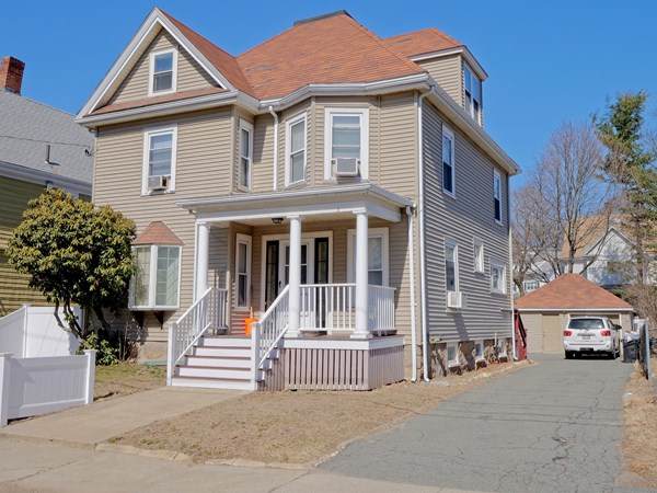 33 Myrtle St - Photo 1