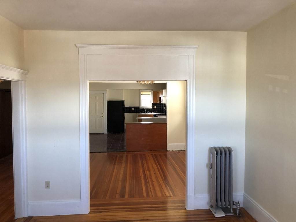 159 Wellington Hill Street - Photo 1